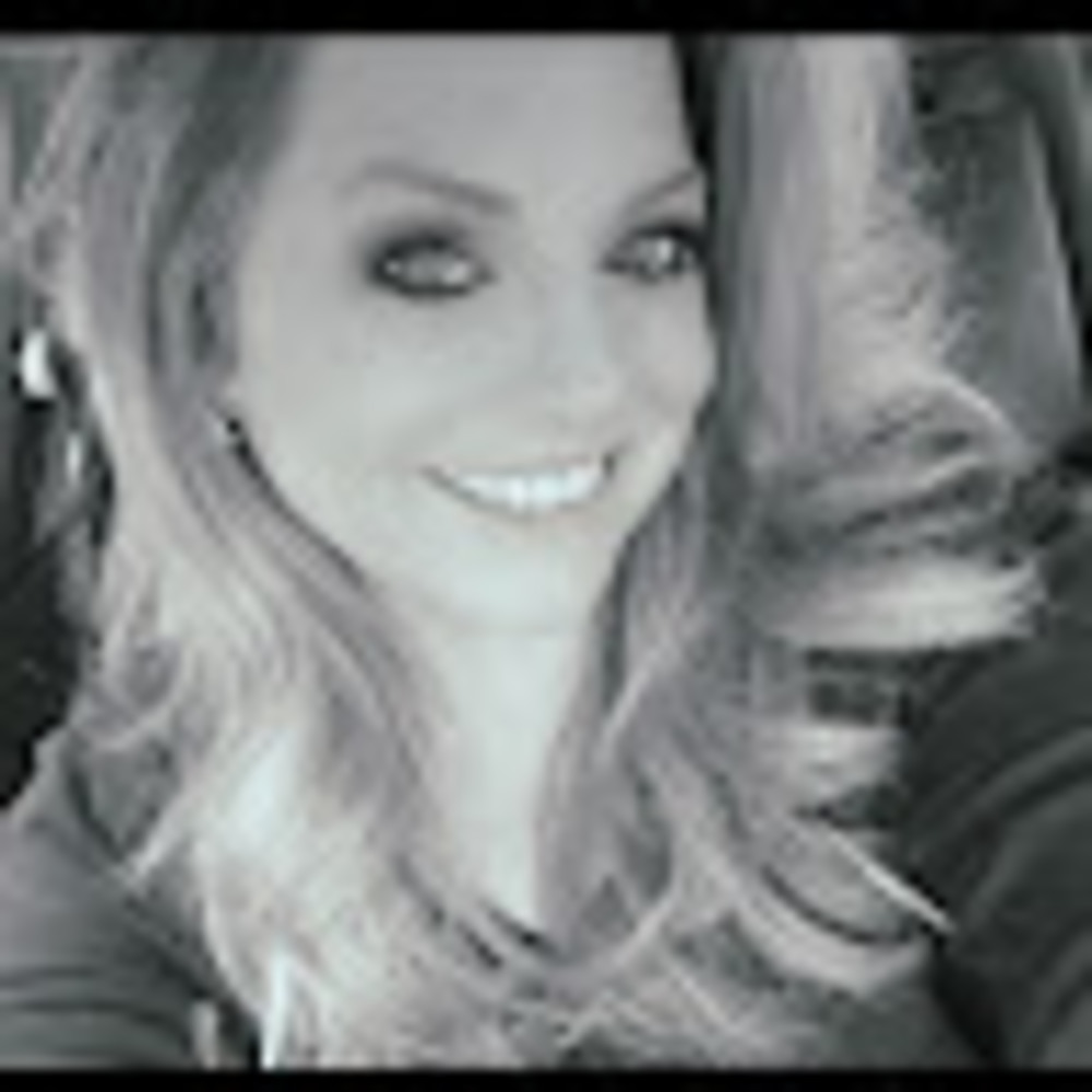 Meet your Posher, Carrie